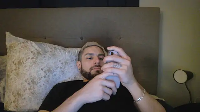 DerekPerez2025 online show from 19, 2, 2026