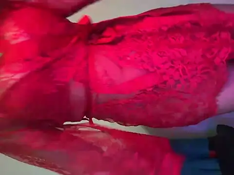 Queendiamon online show from 10, 2, 2025