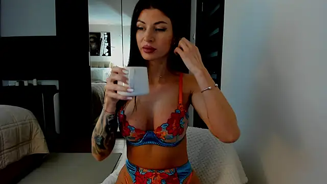 sweetndcrazy online show from 11, 2, 2025