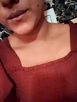 Snapshot of Babby_girl08 chatting on 14, 10, 2025 Babby girl08 online show from 14, 10, 2025