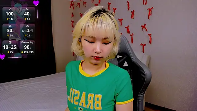 Milla Aheo online show from 12, 2, 2026