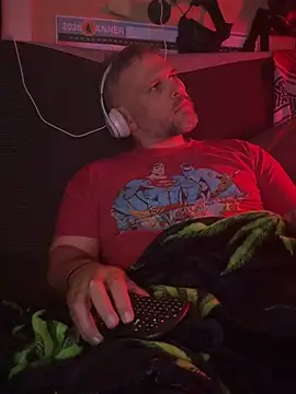 TwoFarty240 online show from 22, 4, 2026