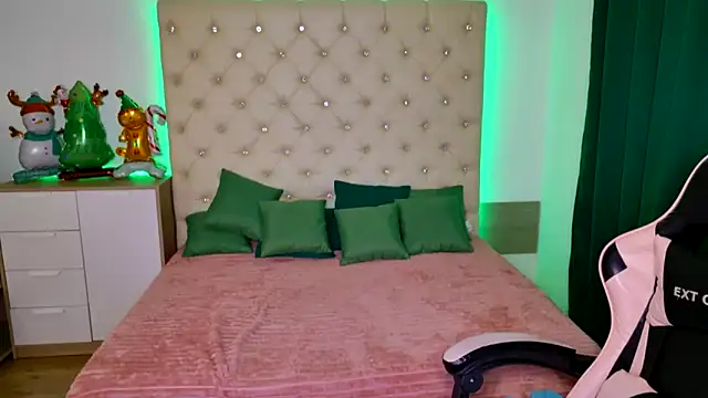 KattieSims online show from 11, 1, 2025