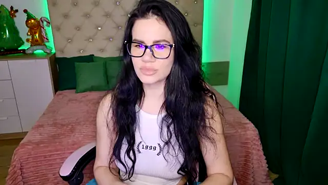 KattieSims online show from 12, 1, 2025