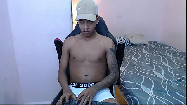 Snapshot of mr_stiven_ chatting on 1, 2, 2025 mr stiven  online show from 1, 2, 2025