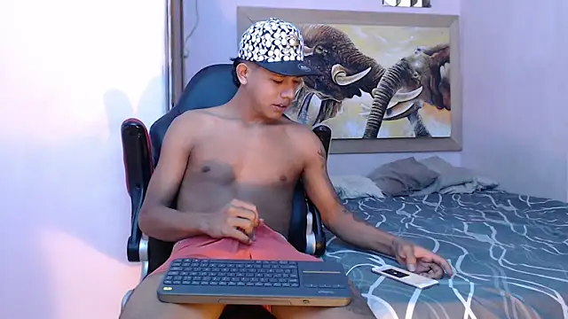 Snapshot of mr_stiven_ chatting on 4, 3, 2025 mr stiven  online show from 4, 3, 2025