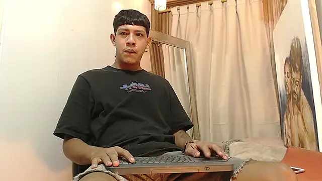 Snapshot of mr_stiven_ chatting on 3, 11, 2025 mr stiven  online show from 3, 11, 2025