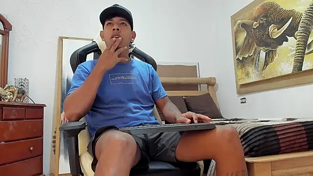 Snapshot of mr_stiven_ chatting on 17, 3, 2026 mr stiven online show from 17, 3, 2026