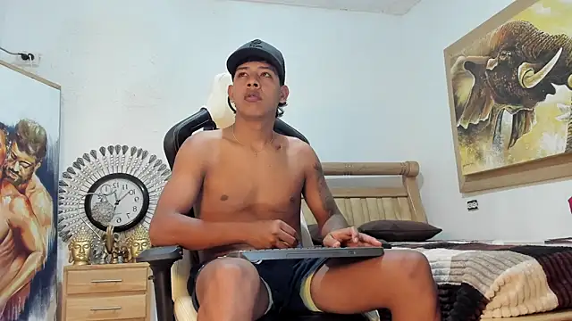 Snapshot of mr_stiven_ chatting on 29, 3, 2026 mr stiven online show from 29, 3, 2026