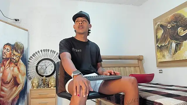 Snapshot of mr_stiven_ chatting on 9, 4, 2026 mr stiven online show from 9, 4, 2026