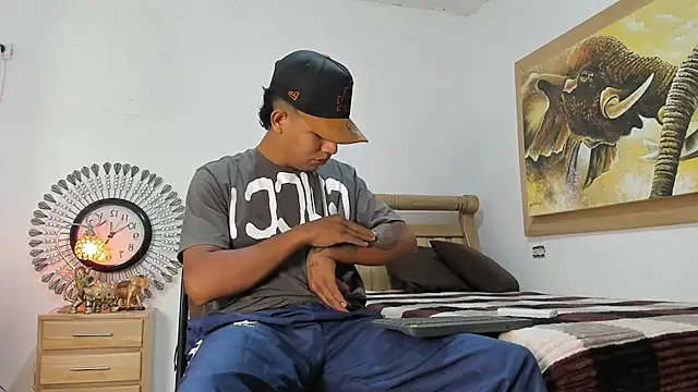 Snapshot of mr_stiven_ chatting on 12, 4, 2026 mr stiven online show from 12, 4, 2026