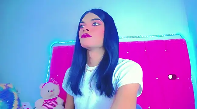 Theylor Rouse online show from 1, 2, 2025