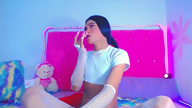 Theylor Rouse online show from 13, 2, 2025