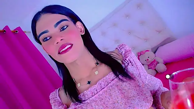 Theylor Rouse online show from 9, 7, 2026