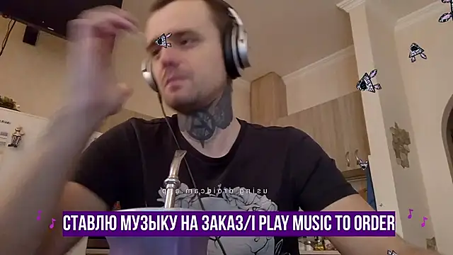 Snapshot of HappyZebra13 chatting on 11, 2, 2025 HappyZebra13 online show from 11, 2, 2025