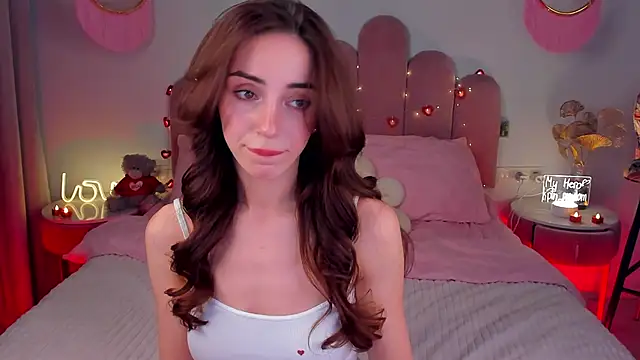 ElsaYoung online show from 18, 2, 2025