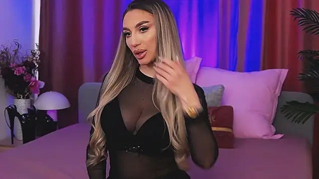 FelyJolie online show from 10, 3, 2025