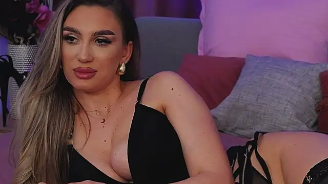 FelyJolie online show from 11, 3, 2025