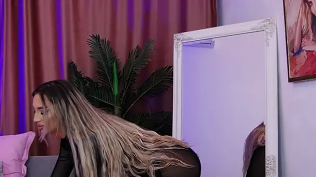 FelyJolie online show from 18, 3, 2025