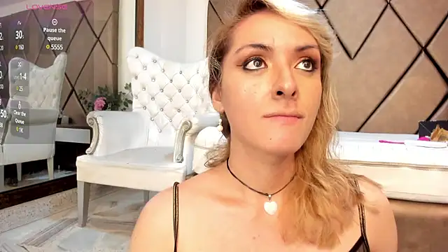 LunitaDiva online show from 15, 2, 2025