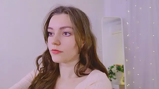 Lana  Cute  online show from 4, 7, 2026
