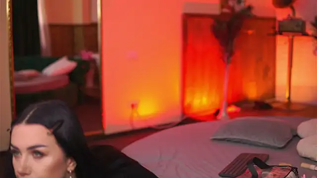 Jenna Day online show from 17, 2, 2025