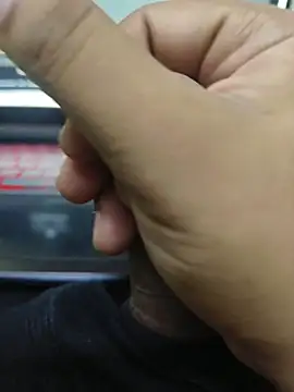 Snapshot of mumbai_dick chatting on 4, 11, 2025 mumbai dick online show from 4, 11, 2025