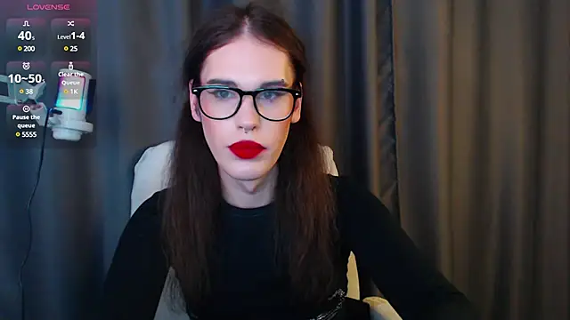 Cassie Bae online show from 5, 3, 2025