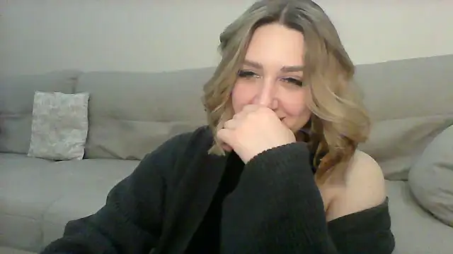 VickyLove047 online show from 17, 1, 2025