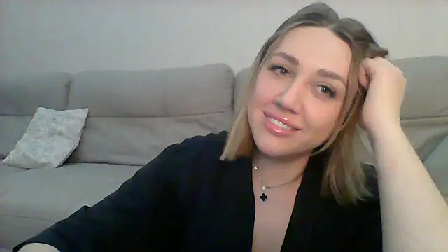 VickyLove047 online show from 30, 1, 2025