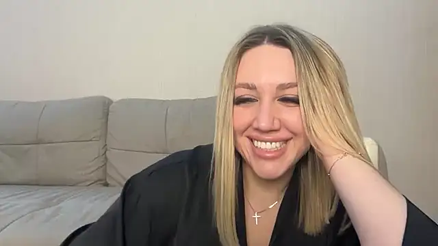 VickyLove047 online show from 4, 10, 2025