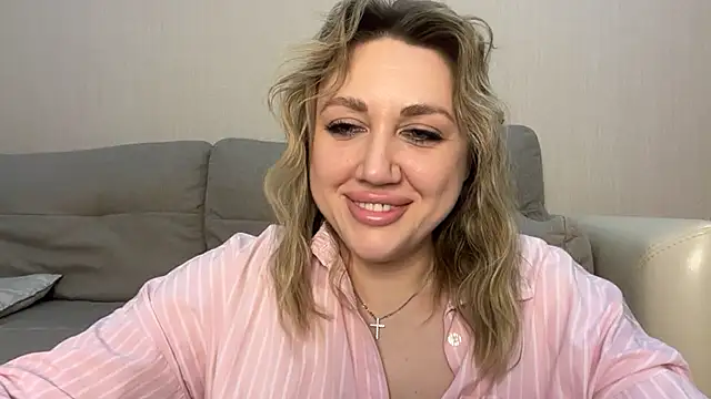 VickyLove047 online show from 28, 3, 2026