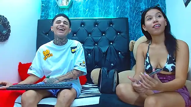 Snapshot of exotic_hot_couple chatting on 20, 1, 2025 exotic hot couple online show from 20, 1, 2025