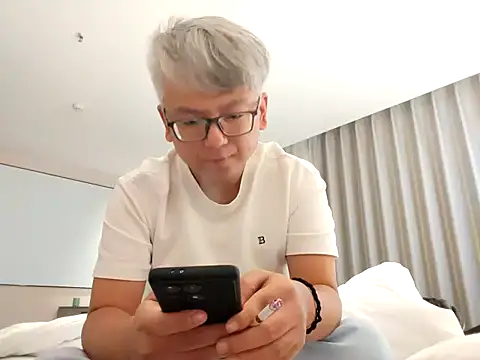 leoUSIR online show from 25, 10, 2025