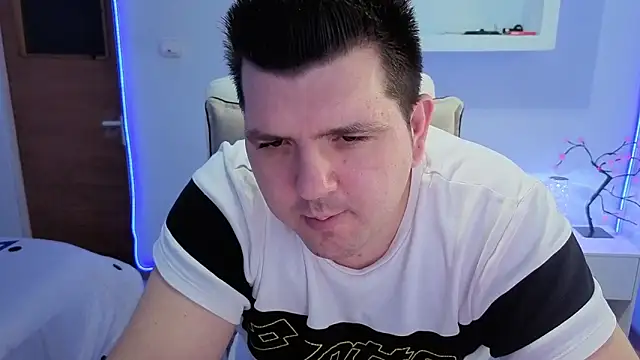 Snapshot of JasonJacks chatting on 14, 2, 2026 JasonJacks online show from 14, 2, 2026