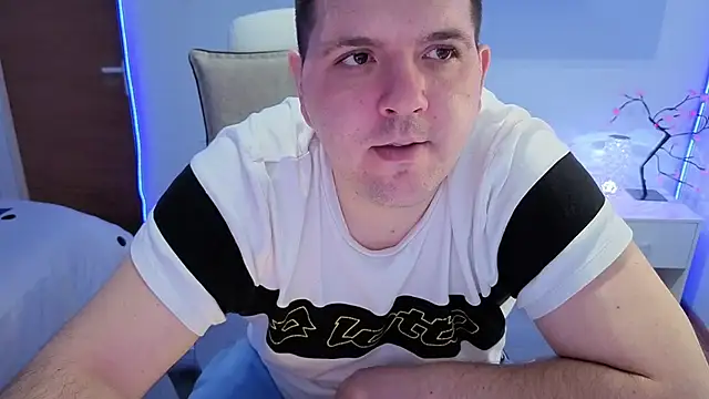 Snapshot of JasonJacks chatting on 2, 3, 2026 JasonJacks online show from 2, 3, 2026