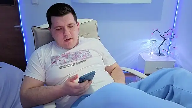 Snapshot of JasonJacks chatting on 4, 4, 2026 JasonJacks online show from 4, 4, 2026