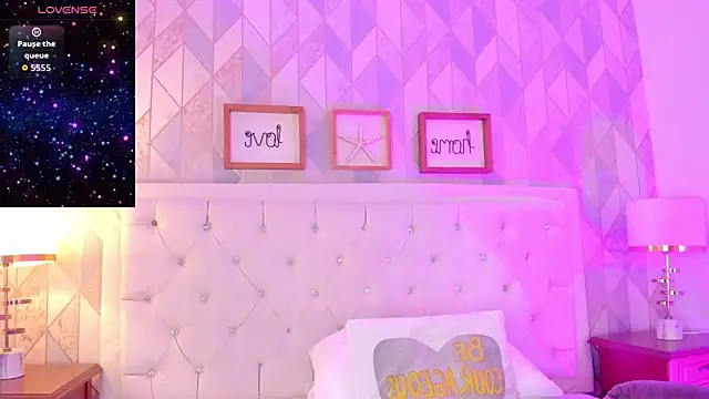 rebeca watsson online show from 26, 2, 2026