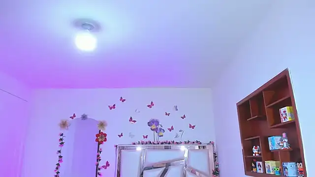 perlabeautiful online show from 28, 11, 2025