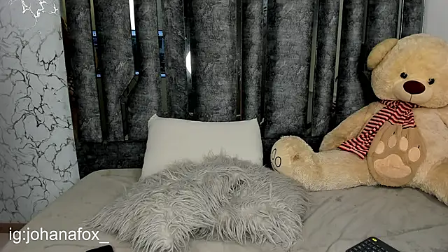 Snapshot of johanafox_ chatting on 17, 1, 2025 johanafox online show from 17, 1, 2025