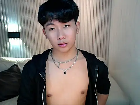 Snapshot of dangerzone0122 chatting on 6, 2, 2026 dangerzone0122 online show from 6, 2, 2026