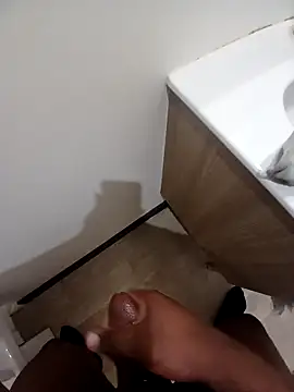 Snapshot of a-9324fsyjdd chatting on 7, 10, 2025 a-9324fsyjdd online show from 7, 10, 2025