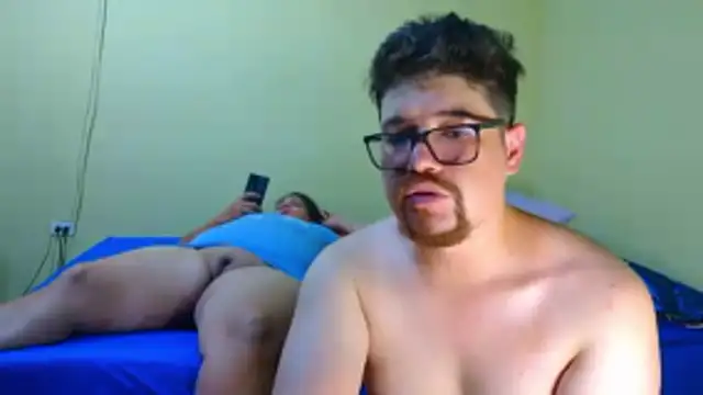 pecadodulce123 online show from 13, 4, 2026