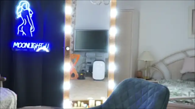 moonlight4u online show from 14, 1, 2025