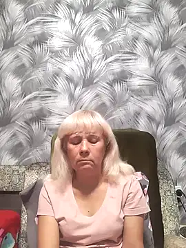 sakura blonde online show from 8, 10, 2025