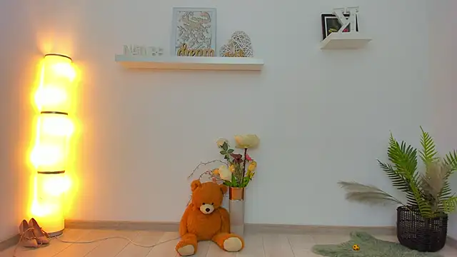 Julya Anna online show from 23, 2, 2025