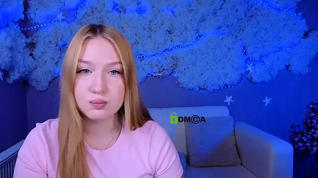 playful sophie online show from 26, 3, 2026