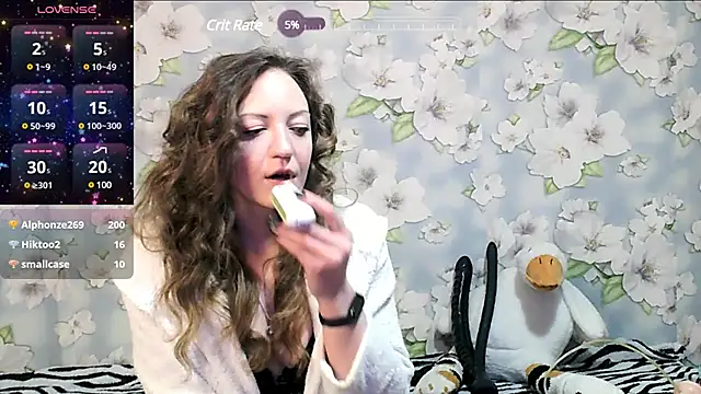 KattyLuuu online show from 7, 3, 2025