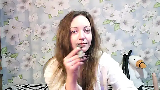 KattyLuuu online show from 16, 3, 2025