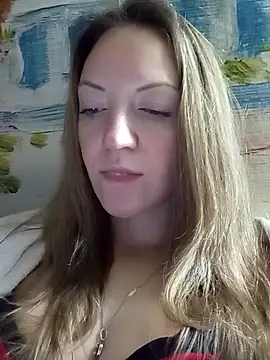 KattyLuuu online show from 14, 12, 2025